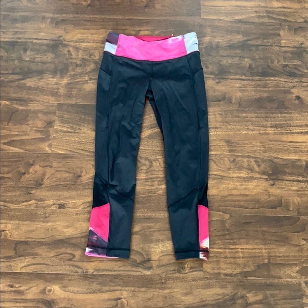 Lululemon Pace Rival Crop Black Berry 4